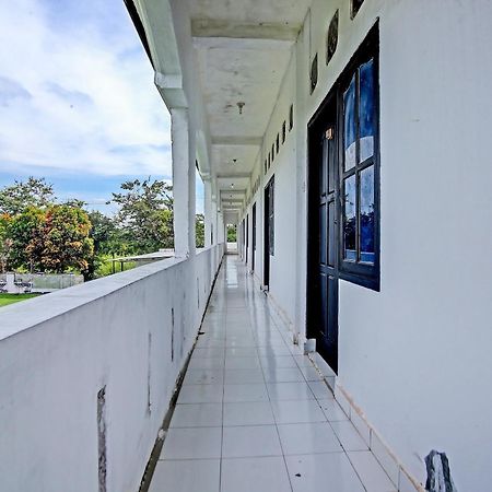 Oyo Life 91127 Wisma Sukajadi Syariah Perabumulih Exteriér fotografie